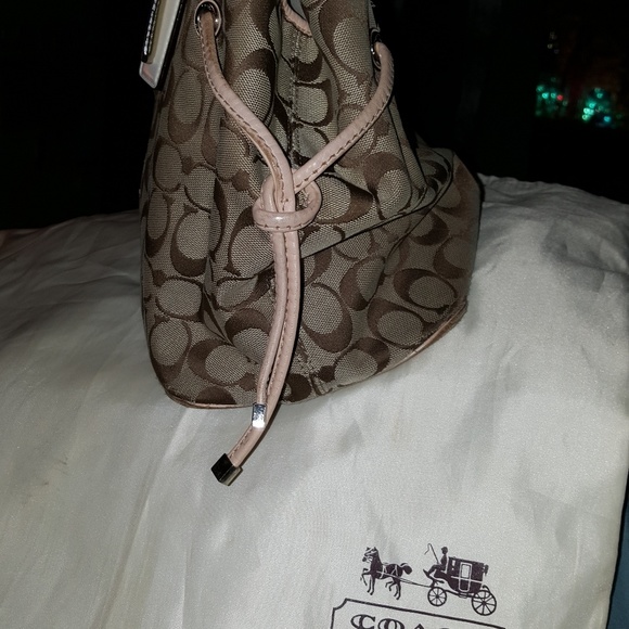 Coach Signature w/Python - Picture 3 of 5